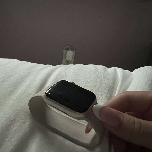 apple watch SE - Picture 6 of 6
